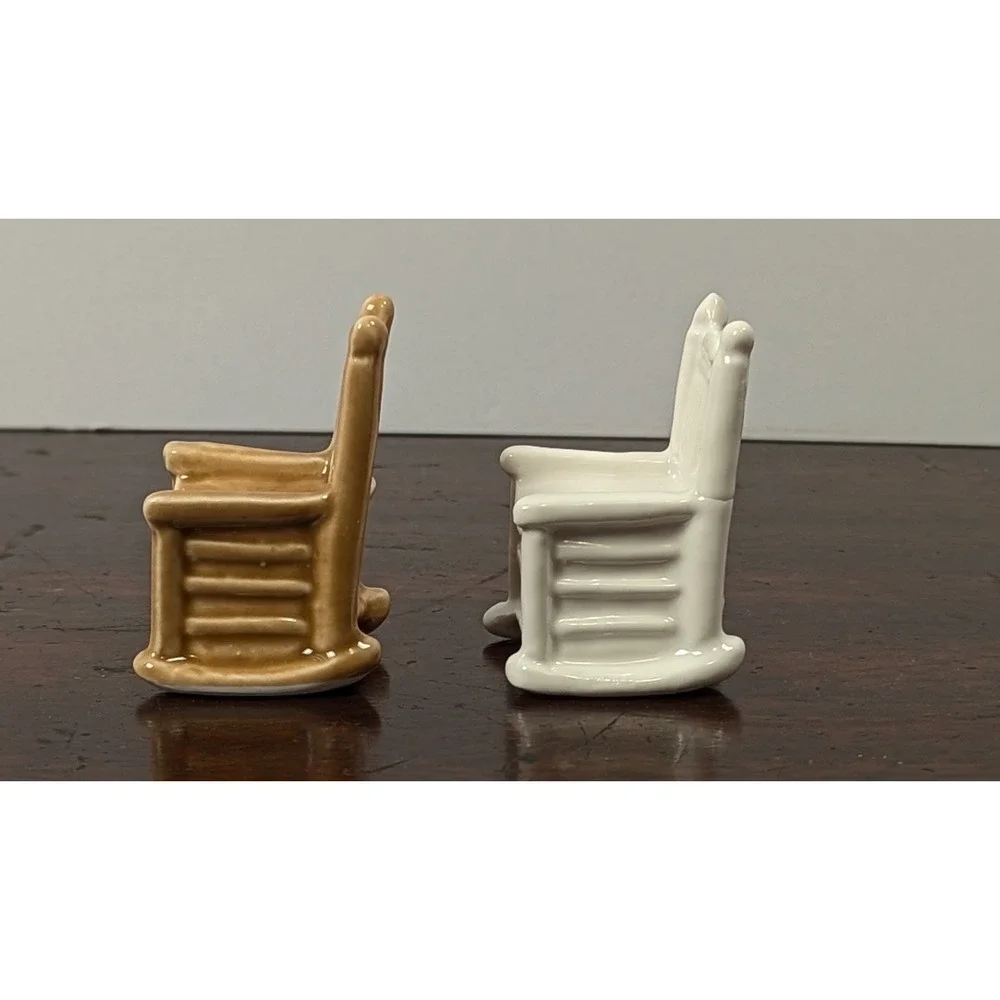 Cracker Barrel Porch Rocking Chair Salt & Pepper Shaker Set Ceramic Novelty
